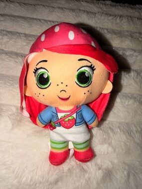 Strawberry shortcake Plush Toy from Berry in the City series - nwot